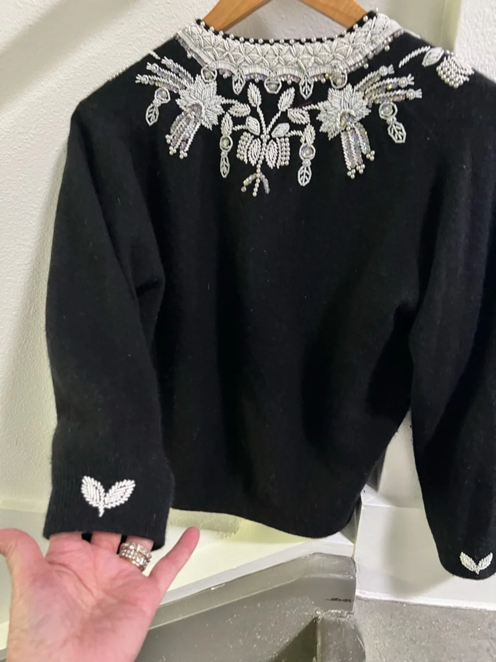 Anne Scott Vintage Embellished Black Women's Cardigan Sweater - Picture 5 of 12